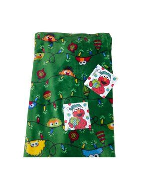 Sesame Street Christmas Decorative Plush Throw Blanket 50x70" Characters Lights
